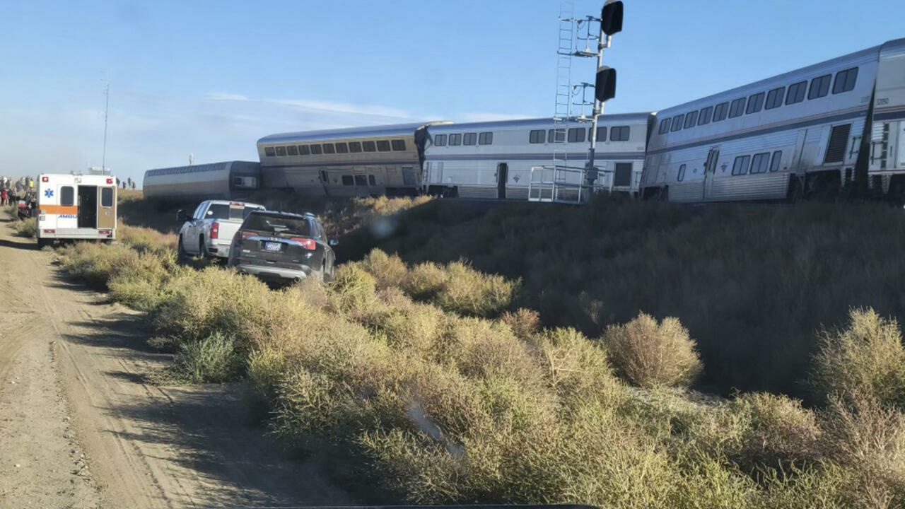 At least 3 dead in Amtrak train derailment in Montana